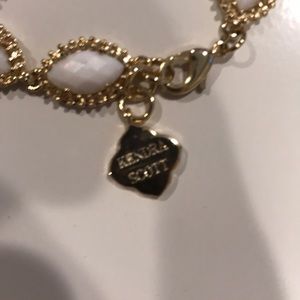 Kendra Scott Jewelry - Kendra Scott Gold & White Bracelet Kendra Scott Jewelry - Kendra Scott Gold & White Bracelet